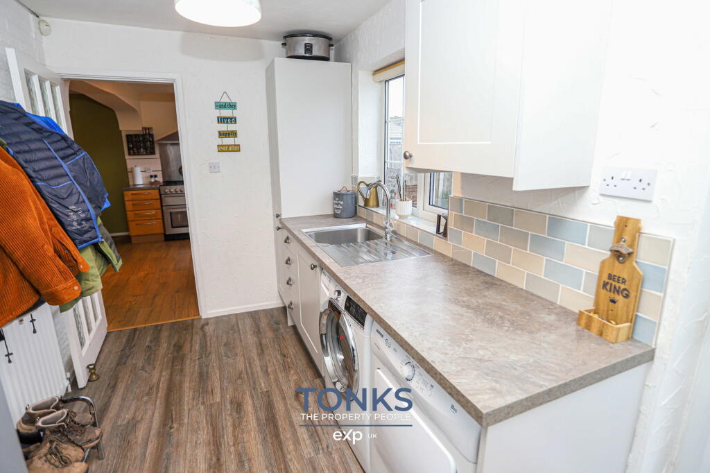 Additional property image - County Park Avenue, Halesowen, B62 8SX