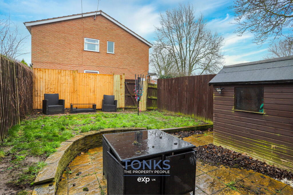 Additional property image - Hamilton Avenue, Halesowen, B62 8SG