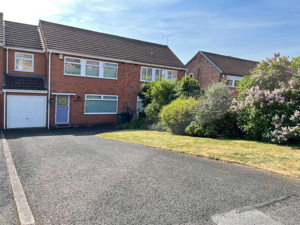 Main image of property: Valley Road, Halesowen, B62 9RR