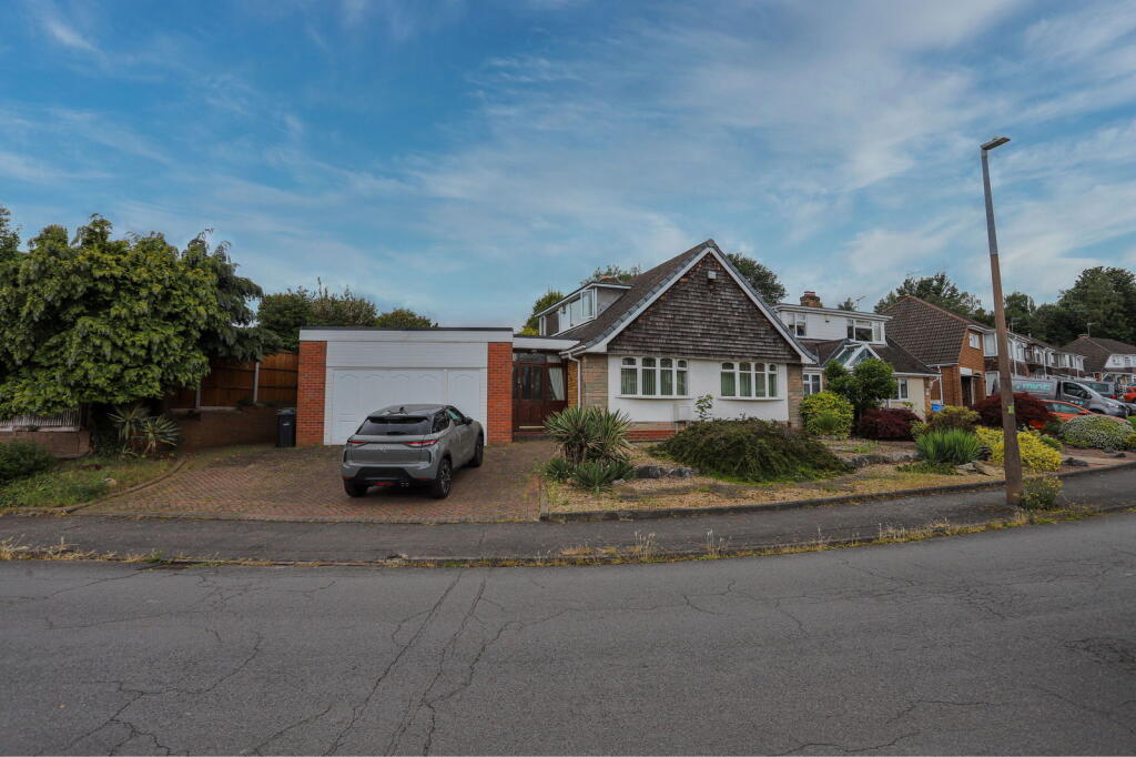 Main image of property: Richmond Grove, Stourbridge, DY8 4SE