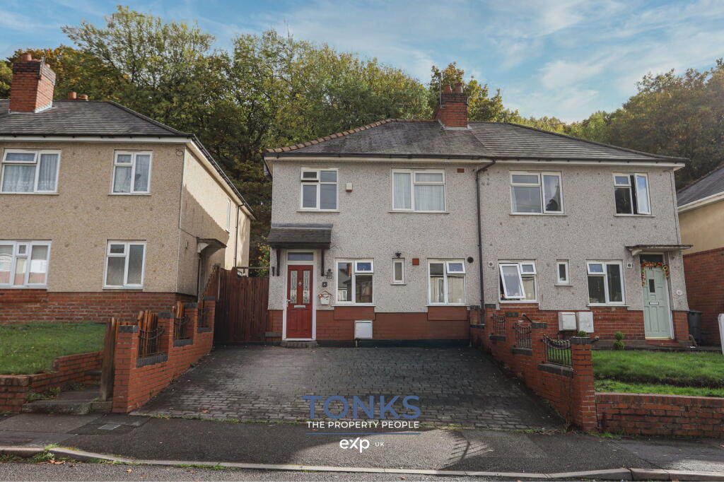 Main image of property: Codsall Road,Cradley Heath,B64 7DZ