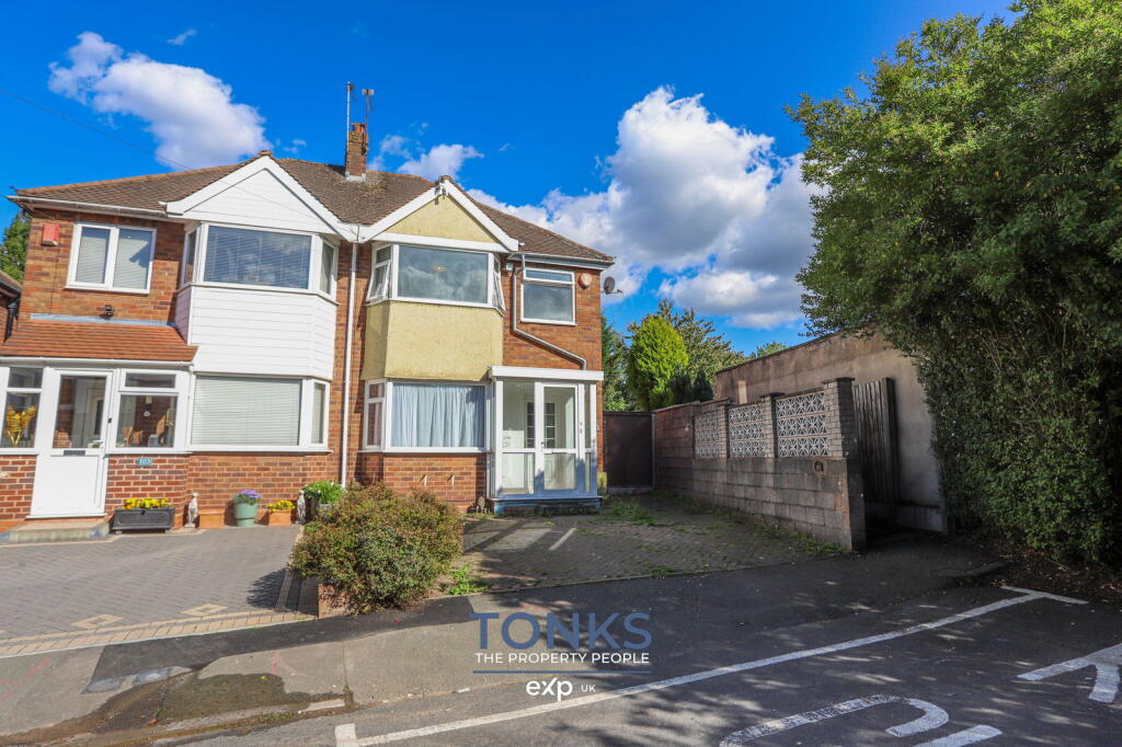Main image of property: Beaumont Road, Halesowen, B62 9EX