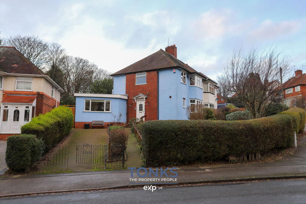 Main image of property: Broadmoor Avenue, Smethwick, B67 6JU