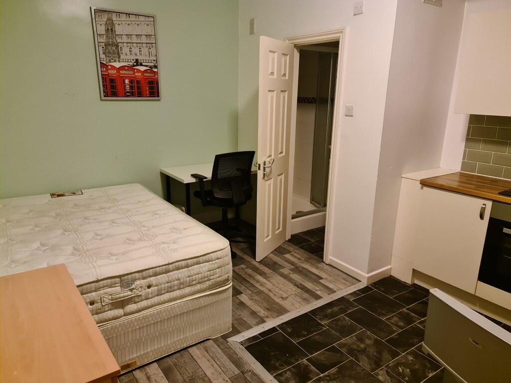 Additional property image - Holyhead Road, Coventry, West Midlands, CV1