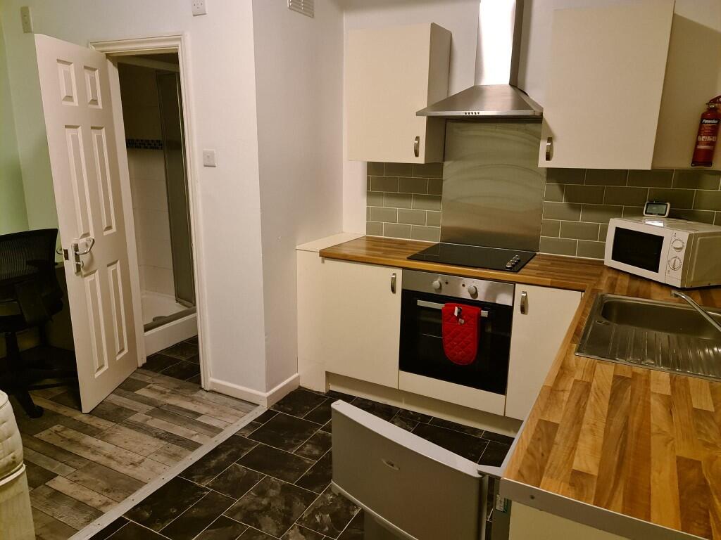 Additional property image - Holyhead Road, Coventry, West Midlands, CV1