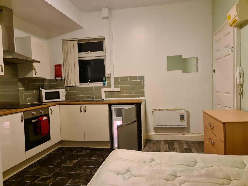 Additional property image - Holyhead Road, Coventry, West Midlands, CV1