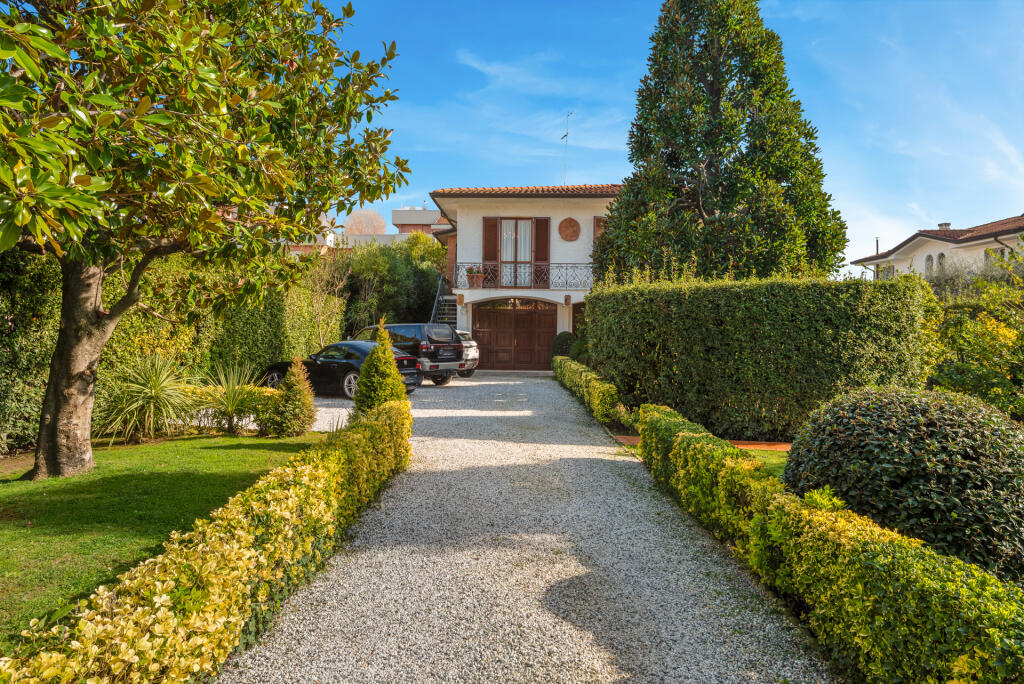 Main image of property: Tuscany, Lucca, Forte Dei Marmi