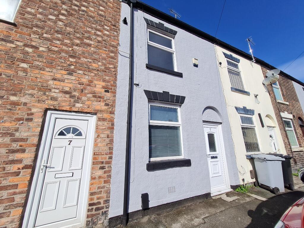 Main image of property: Poplar Road, Macclesfield, SK11