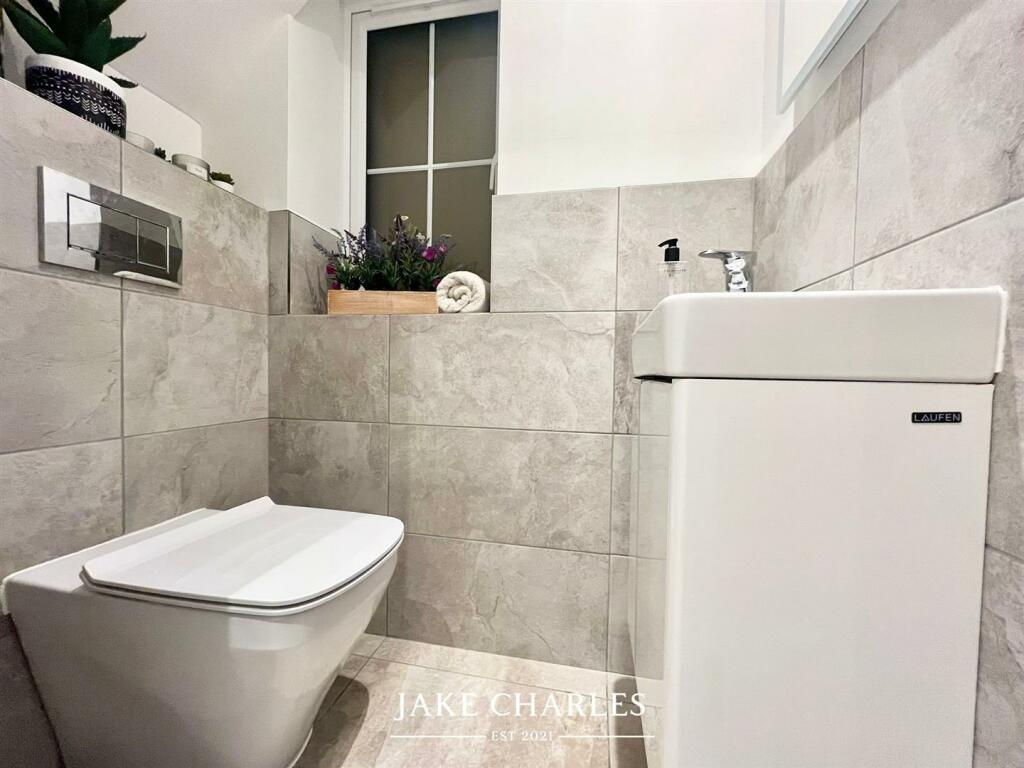 Additional property image - Crescent Gardens, St. Albans