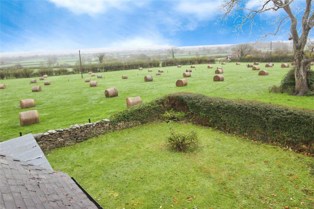 Additional property image - Pineda, Yenston, Templecombe, Somerset, BA8