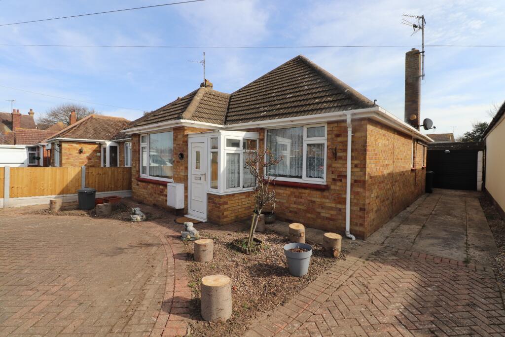 Main image of property: Cloes Lane, Clacton-on-Sea, CO16