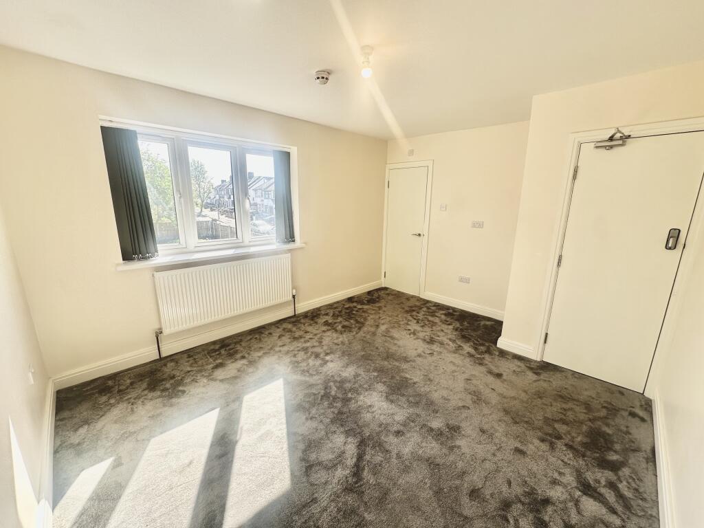 Main image of property: Basildon Avenue, Ilford, IG5