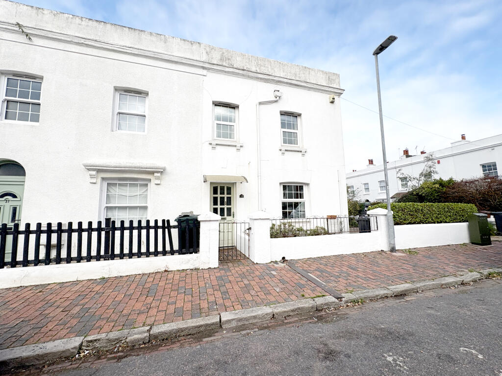 Main image of property: Latimer Road, Eastbourne