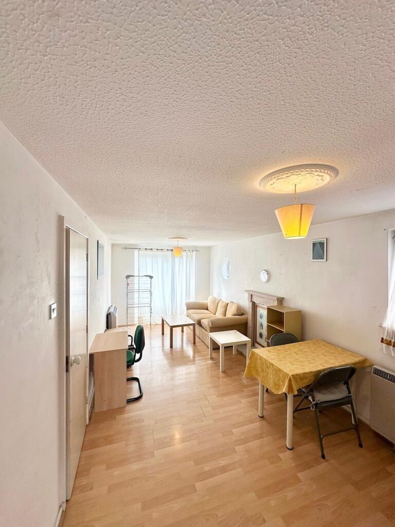 Main image of property: Tonnelier Road, Nottingham, NG7