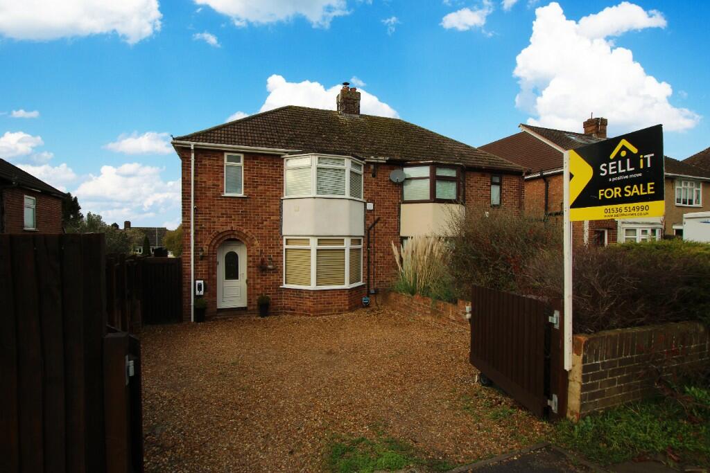 3 bedroom semidetached house for sale in Pytchley Road, Kettering