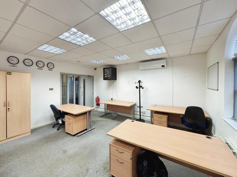 Additional property image - 6 Cobden Court, Wimpole Close, Bromley, Kent