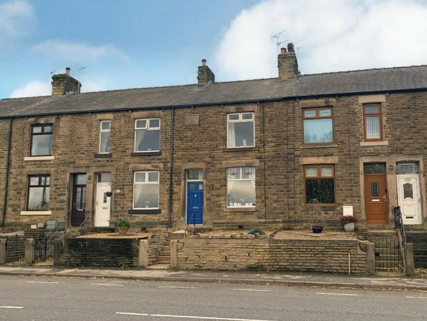 2 bedroom house for rent in Buxton Road; Disley. SK12
