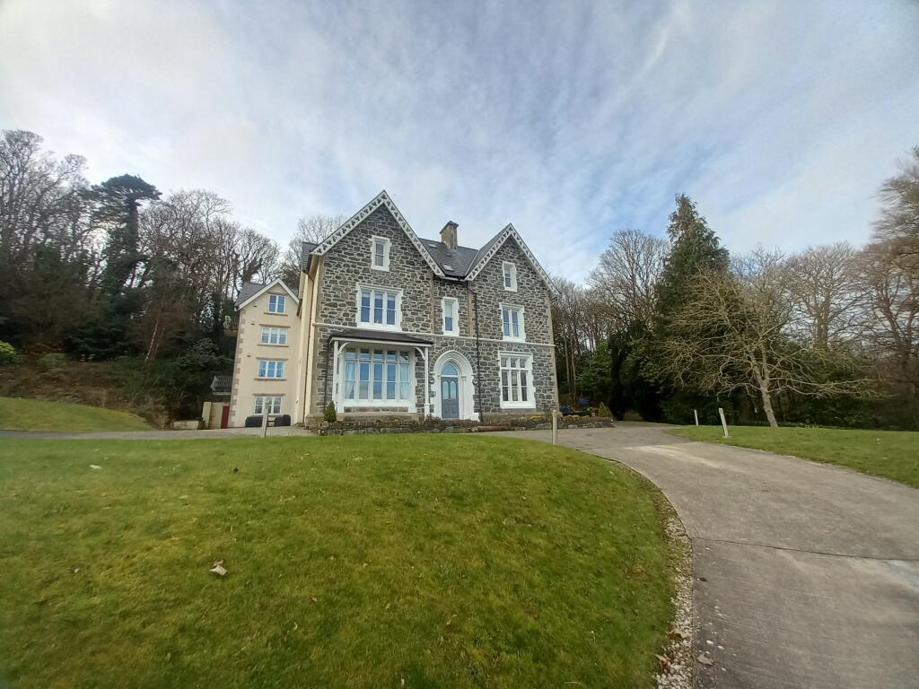 Main image of property: The Moorings, Menai Bridge