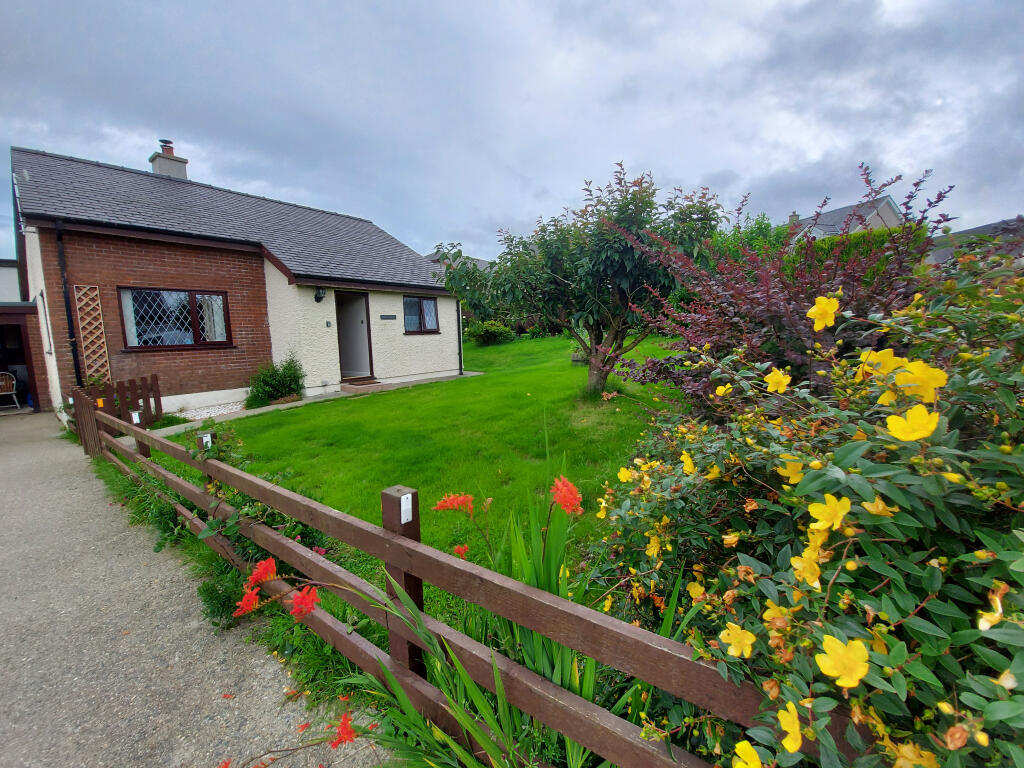 Main image of property: Hafod Lon, Rhiwlas