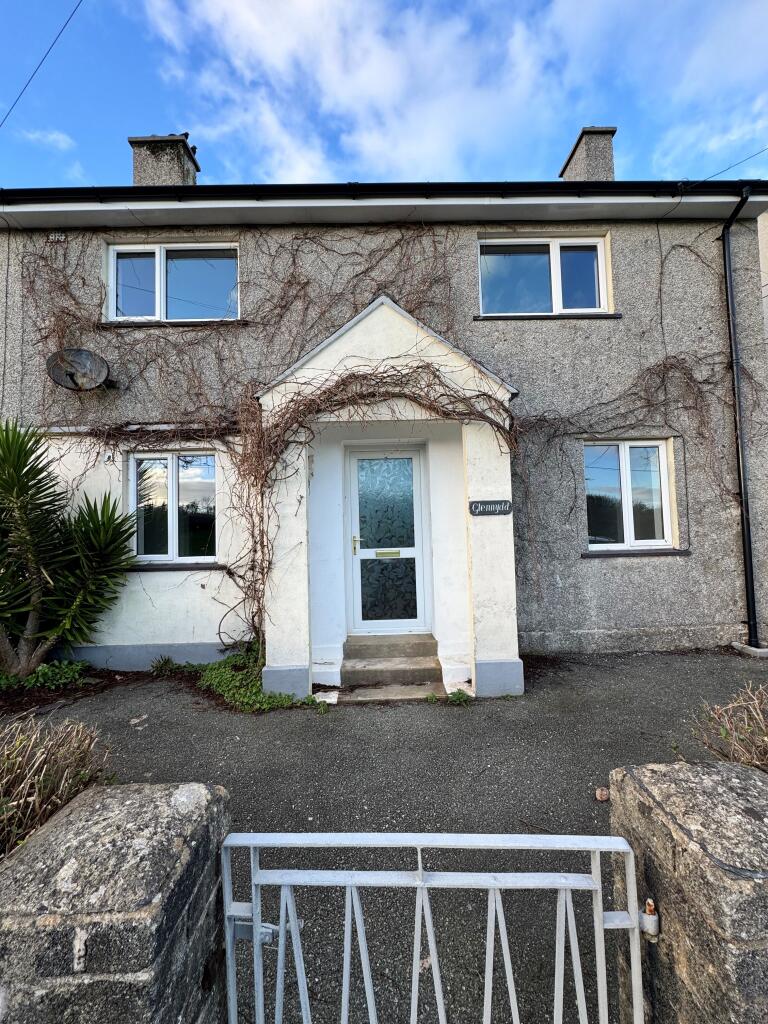 Main image of property: 12 Gerddi, Edern