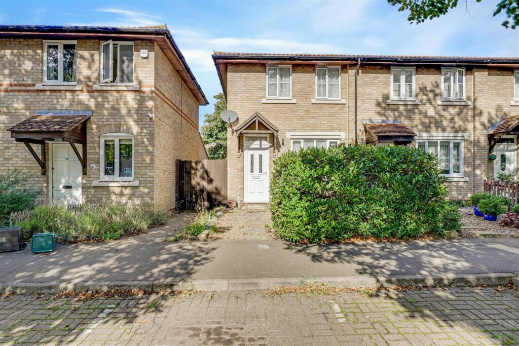 Main image of property: Sonning Gardens, Hampton, TW12