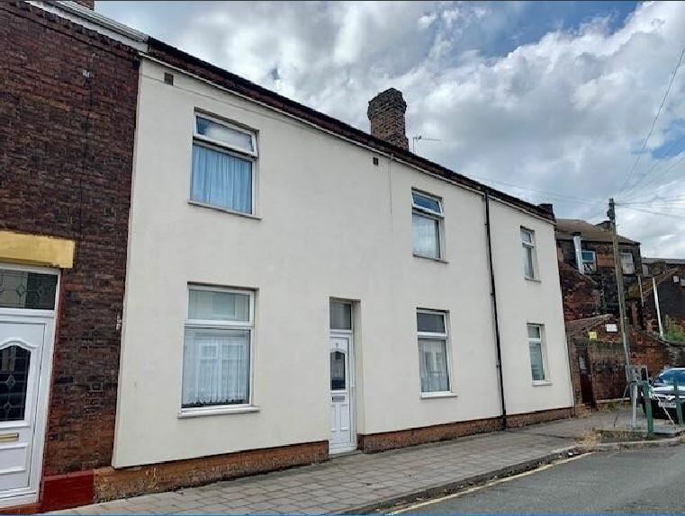 Main image of property: Vine Street, Widnes, WA8 6DW