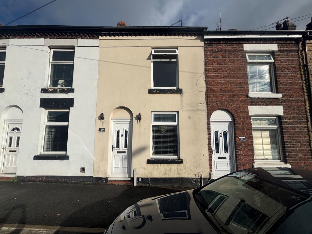 Main image of property: Heath Road South, Runcorn, Cheshire, WA7