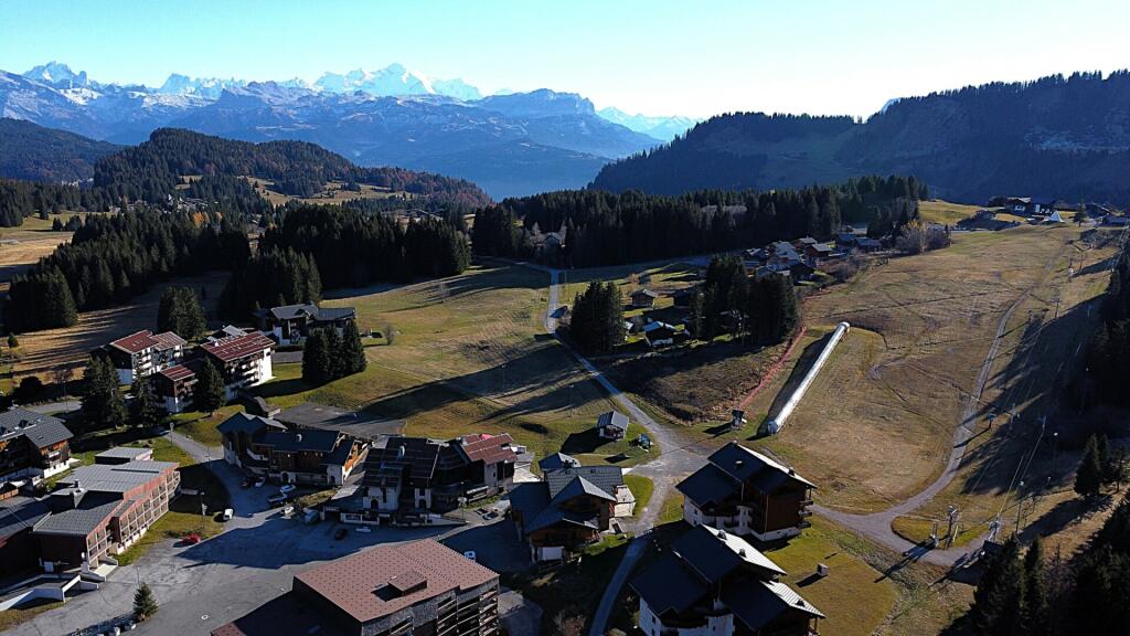 Main image of property: 74440 taninges