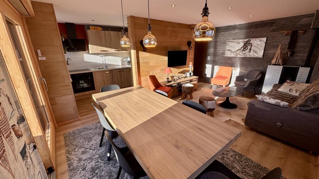 Main image of property: 74260 les-gets