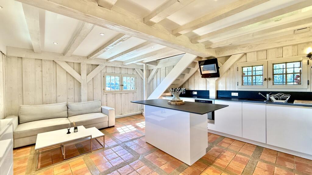 Main image of property: 74110 la-cote-d-arbroz