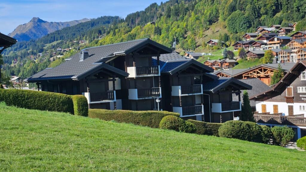 Main image of property: 74260 les-gets