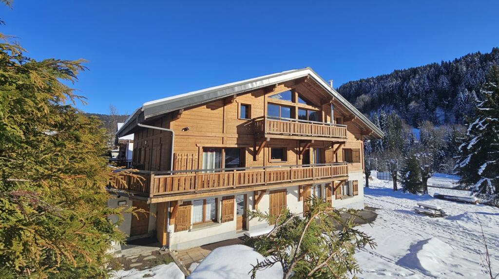 Main image of property: 74260 les-gets