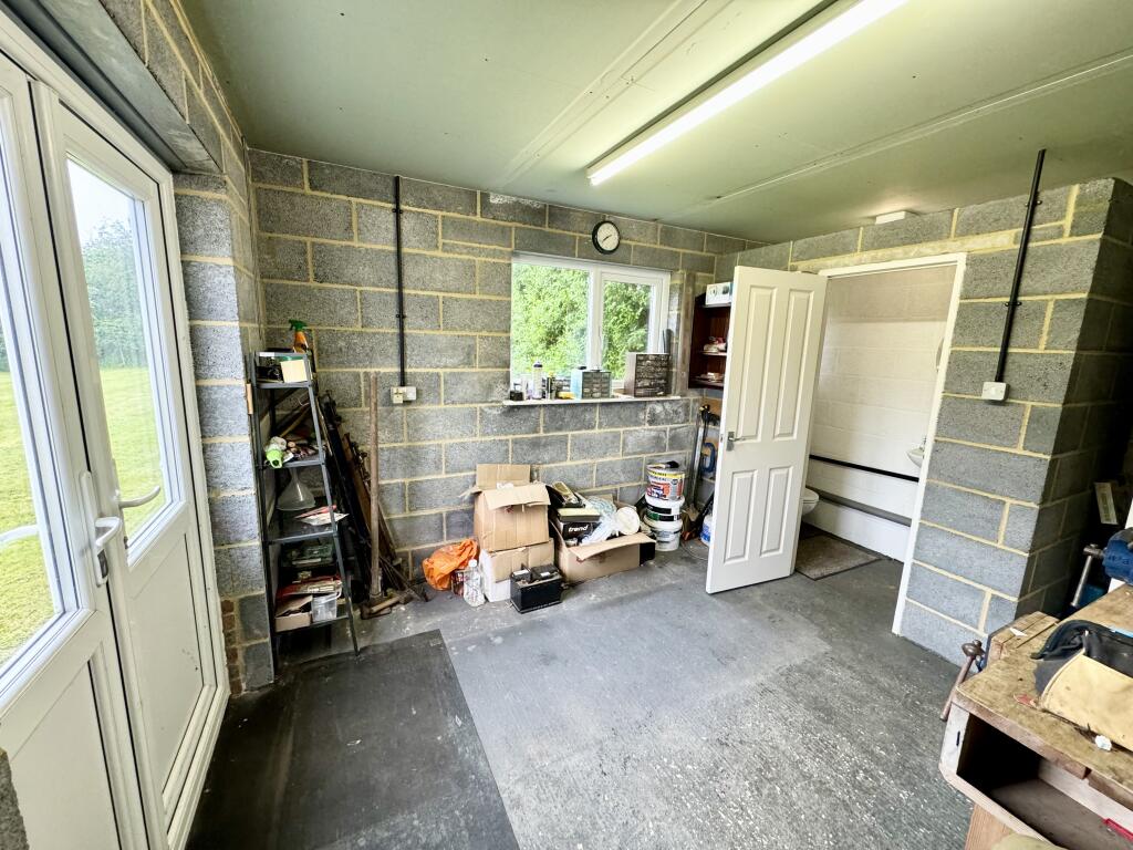 Additional property image - Feathers Hill, Hatfield Broad Oak, Essex, CM22