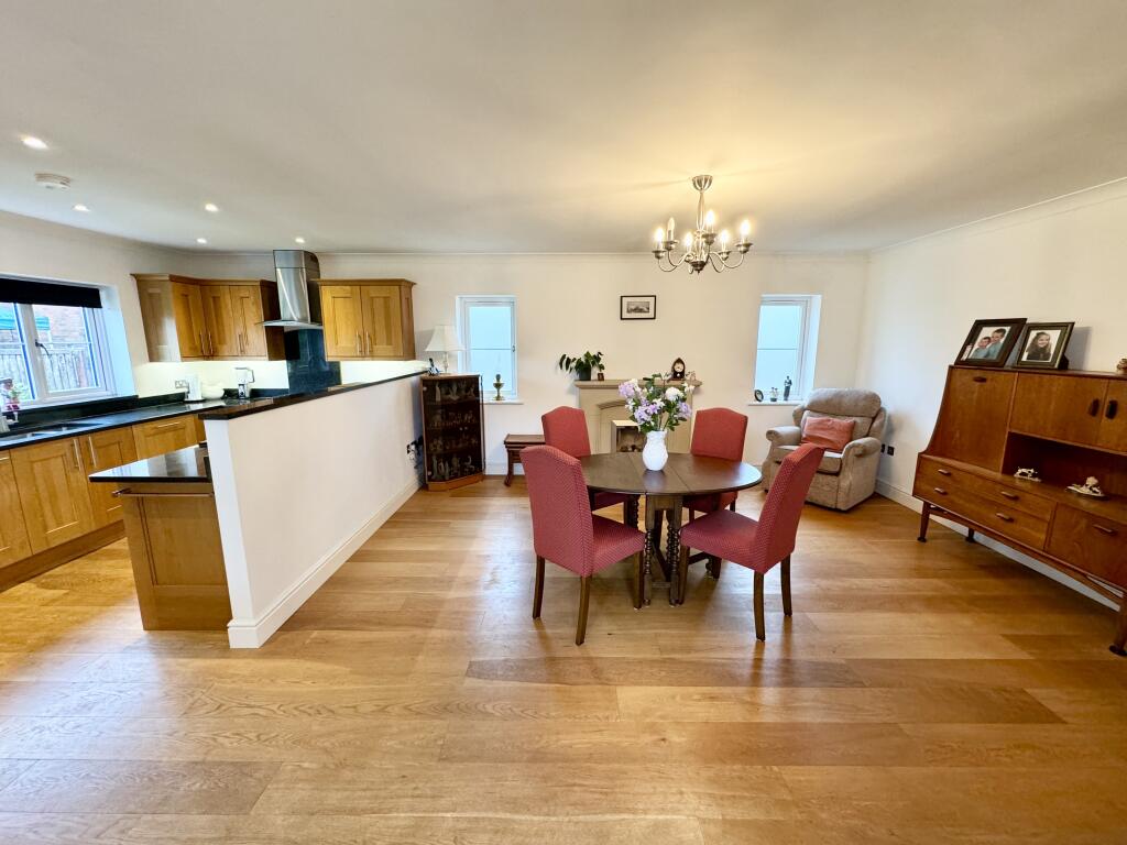 Additional property image - Feathers Hill, Hatfield Broad Oak, Essex, CM22