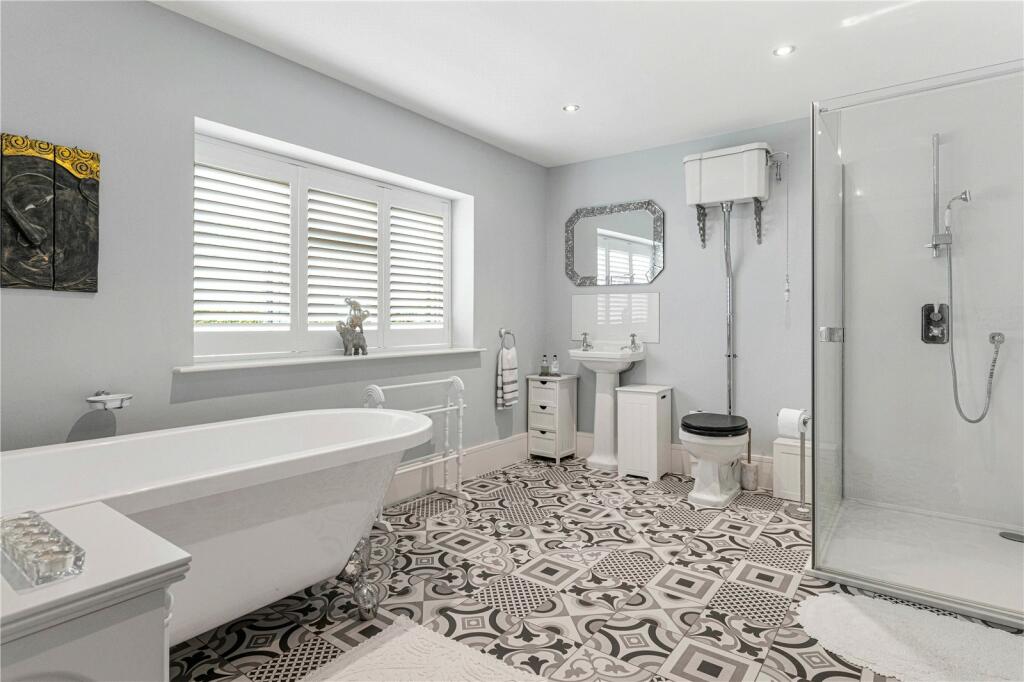Additional property image - Cage End, Hatfield Broad Oak, Bishop's Stortford, Essex, CM22