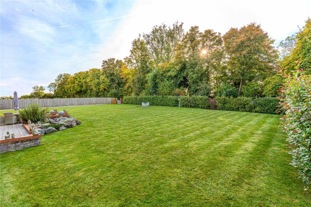 Additional property image - Cage End, Hatfield Broad Oak, Bishop's Stortford, Essex, CM22