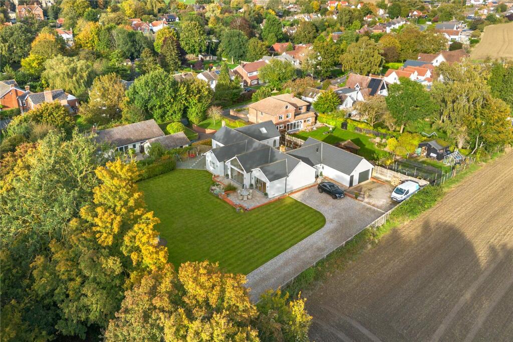 Additional property image - Cage End, Hatfield Broad Oak, Bishop's Stortford, Essex, CM22
