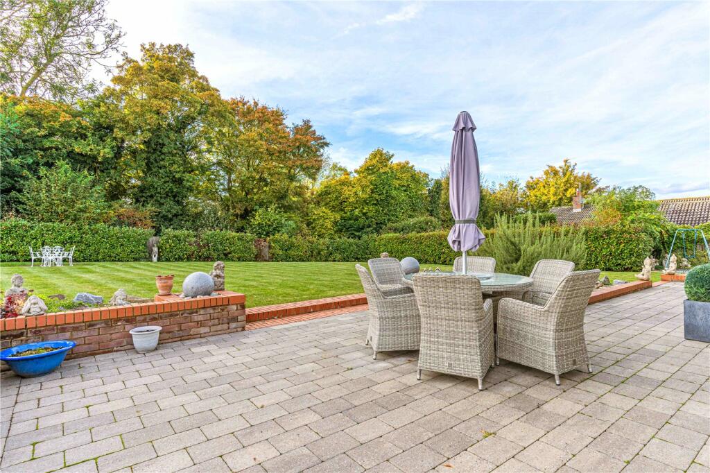 Additional property image - Cage End, Hatfield Broad Oak, Bishop's Stortford, Essex, CM22
