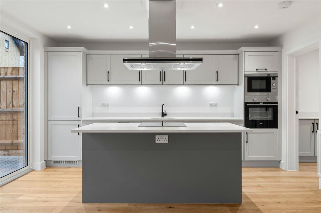 Additional property image - New Pond Street, Newhall, Harlow, Essex, CM17