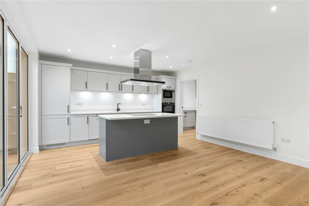 Additional property image - New Pond Street, Newhall, Harlow, Essex, CM17