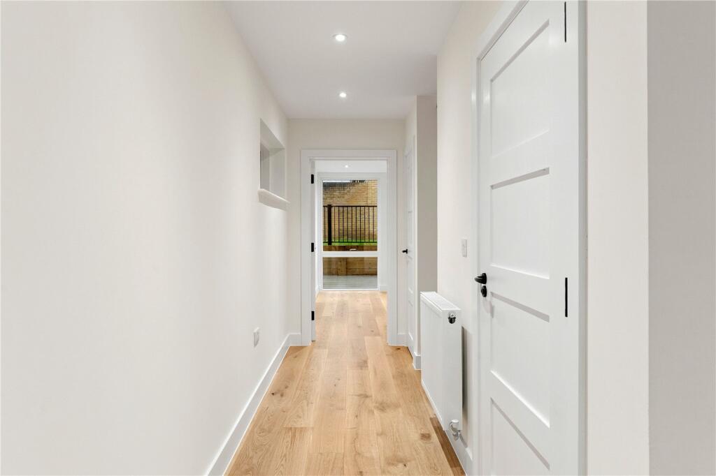 Additional property image - New Pond Street, Newhall, Harlow, Essex, CM17
