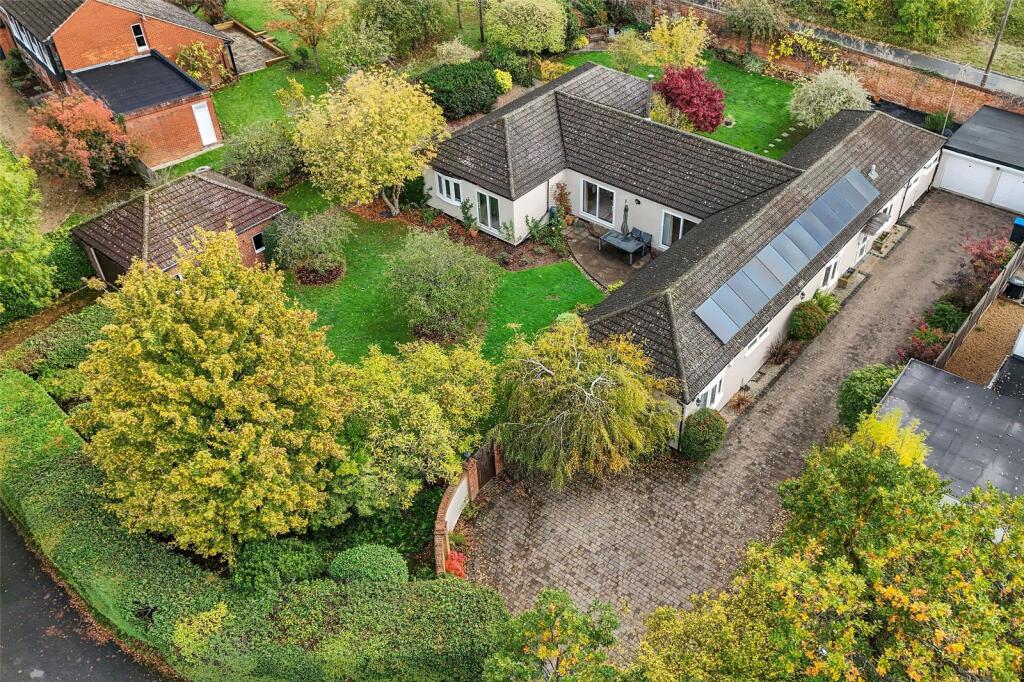 Main image of property: Sheering Road, Old Harlow, Essex, CM17