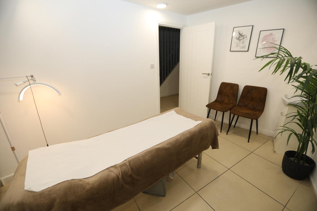 Main image of property: New Kings Road, London, SW6