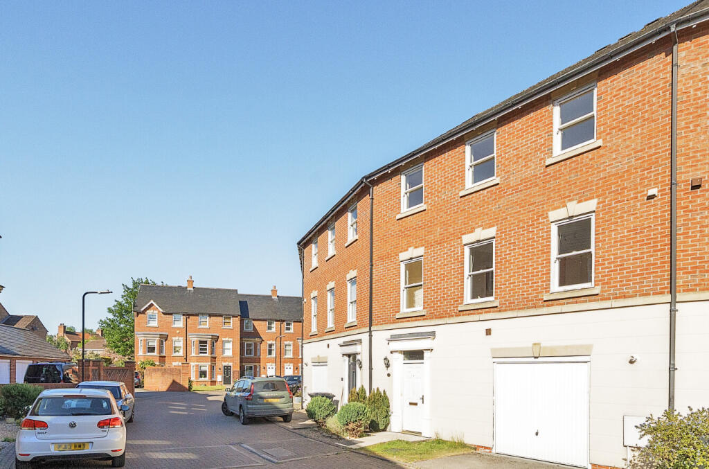 Main image of property: Glovers Crescent, Ripon, North Yorkshire, UK, HG4