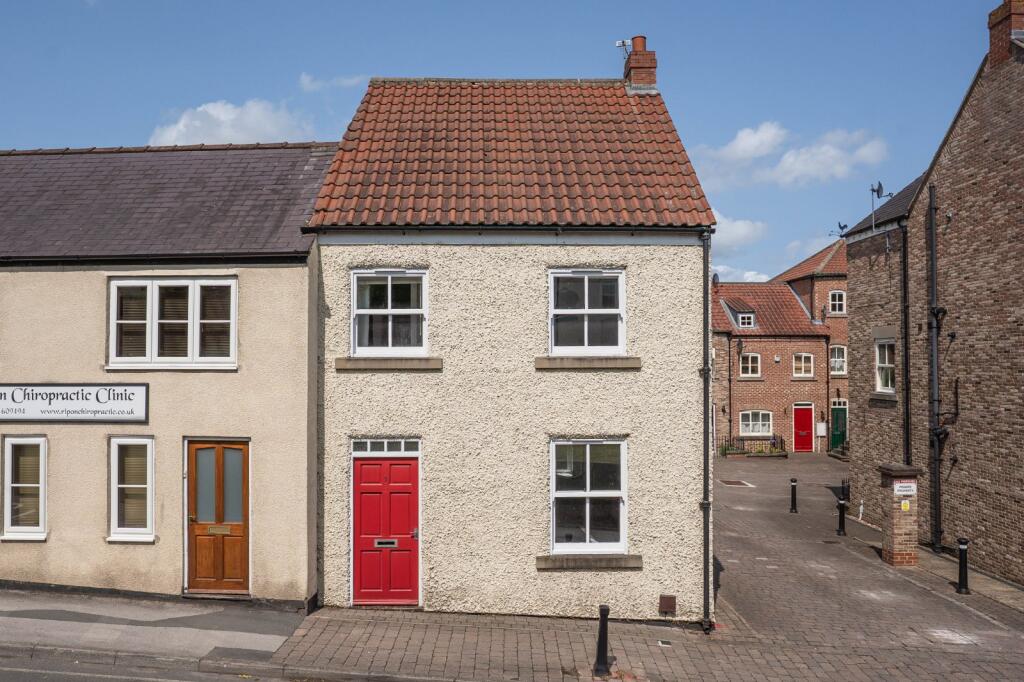 Main image of property: Florentines Court, Allhallowgate, Ripon, North Yorkshire, HG4