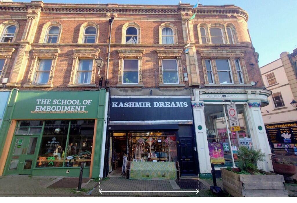 Main image of property: 24 Kendrick Street, Stroud, Gloucestershire, GL5 1AQ