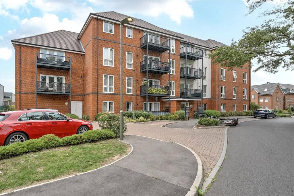 Main image of property: Blackbess Lane, Chertsey, Surrey, KT16