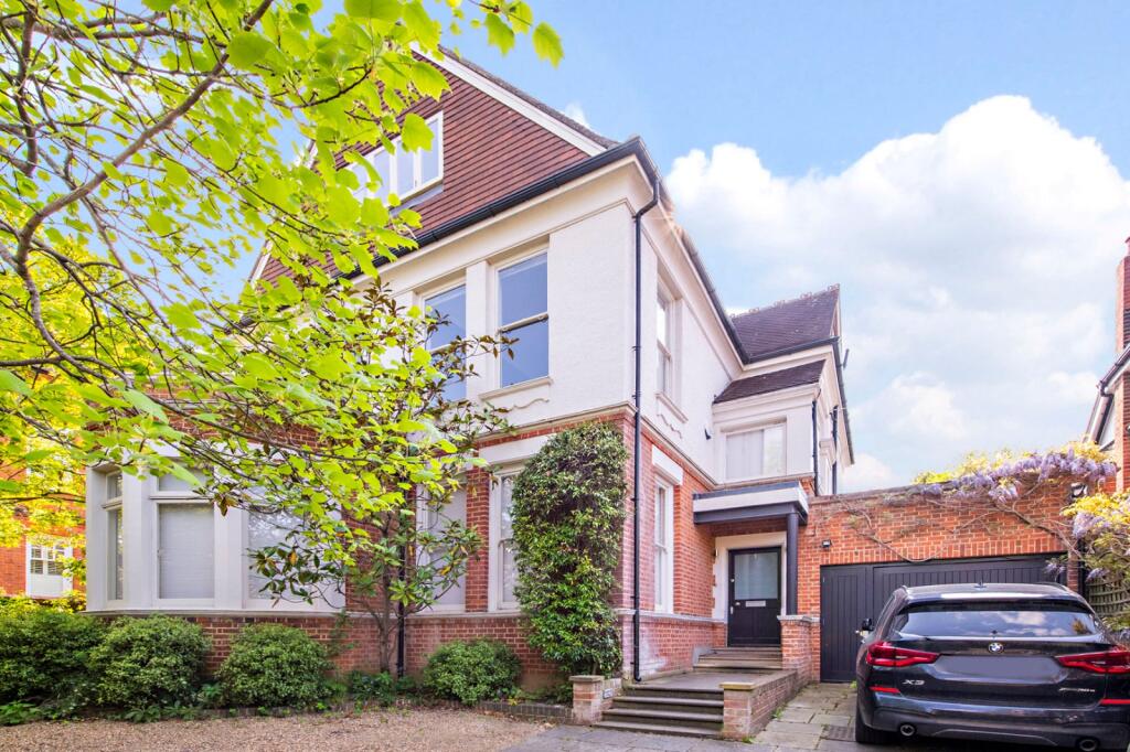 Main image of property: Woodborough Road, 
Putney, SW15