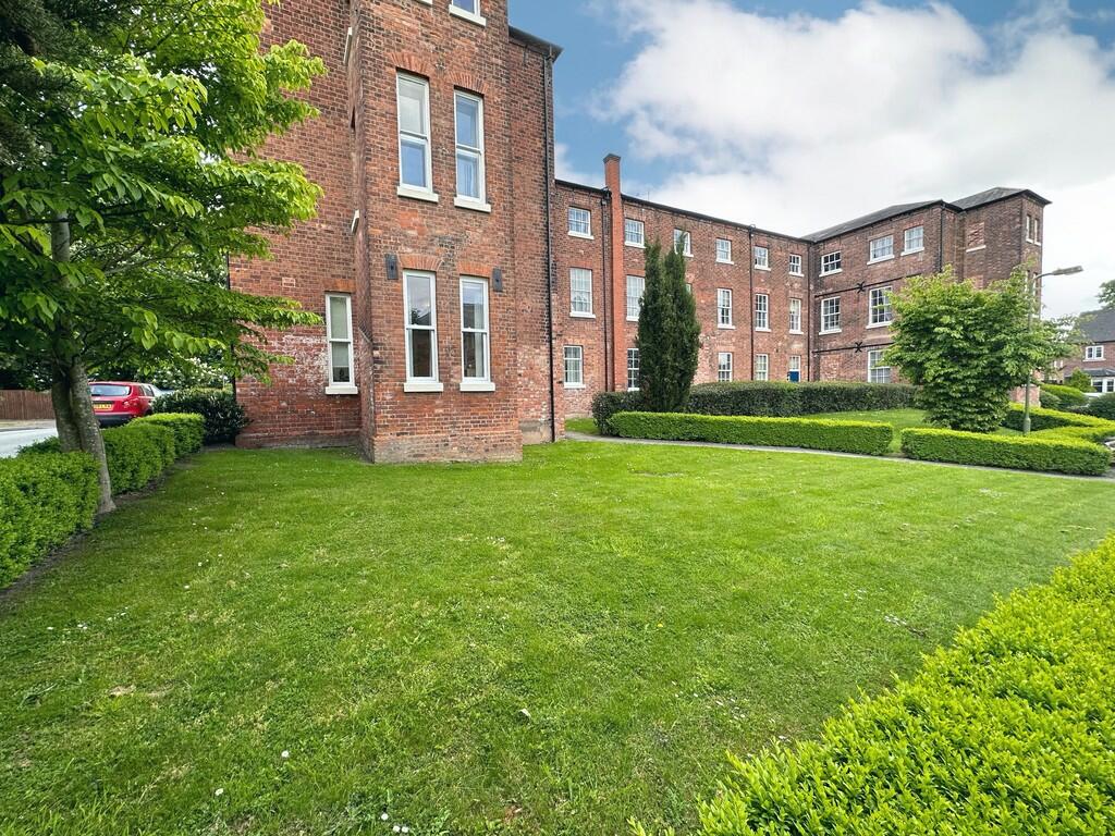 Main image of property: Haycock House, The Chestnuts, Cross Houses