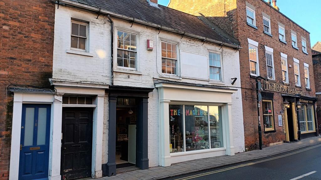 Main image of property: 16 Lairgate, Beverley, East Riding Of Yorkshire, HU17 8EE